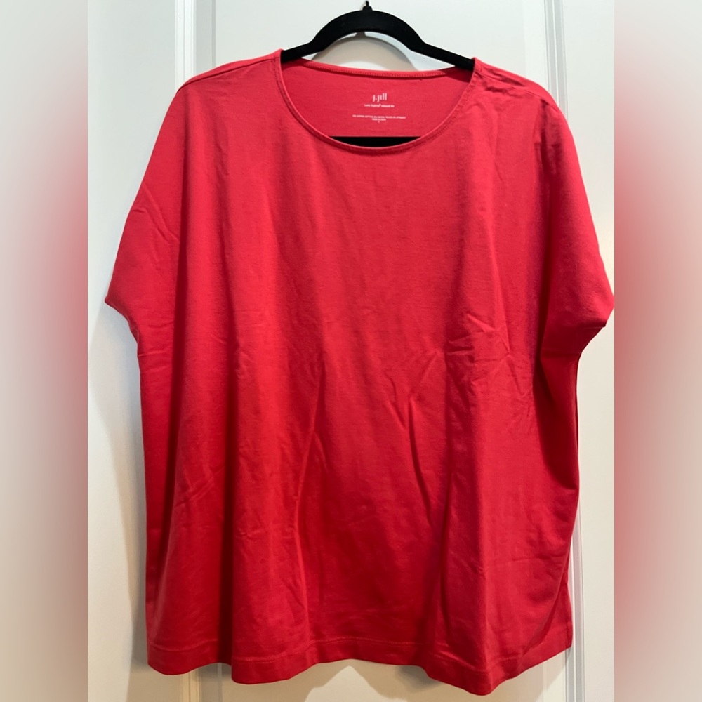 J JILL Luxe Supima Relaxed Tee Short Sleeves Red Large Armpit To Armpit 24”